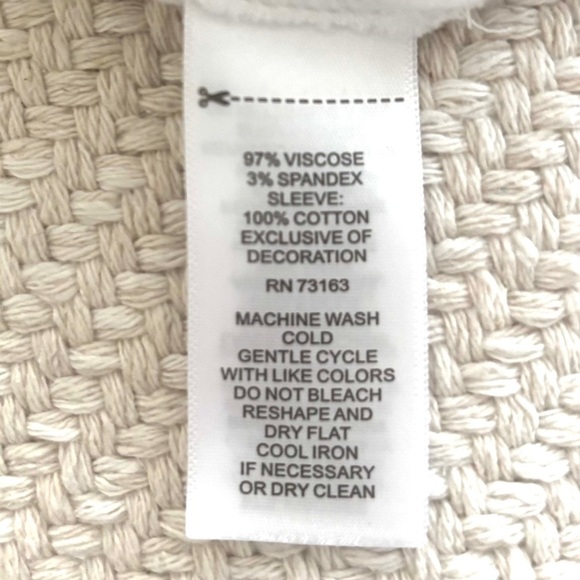 Cupio | White Eyelet Sleeve Curve Hemmed Women  Top Medium - Picture 9 of 9